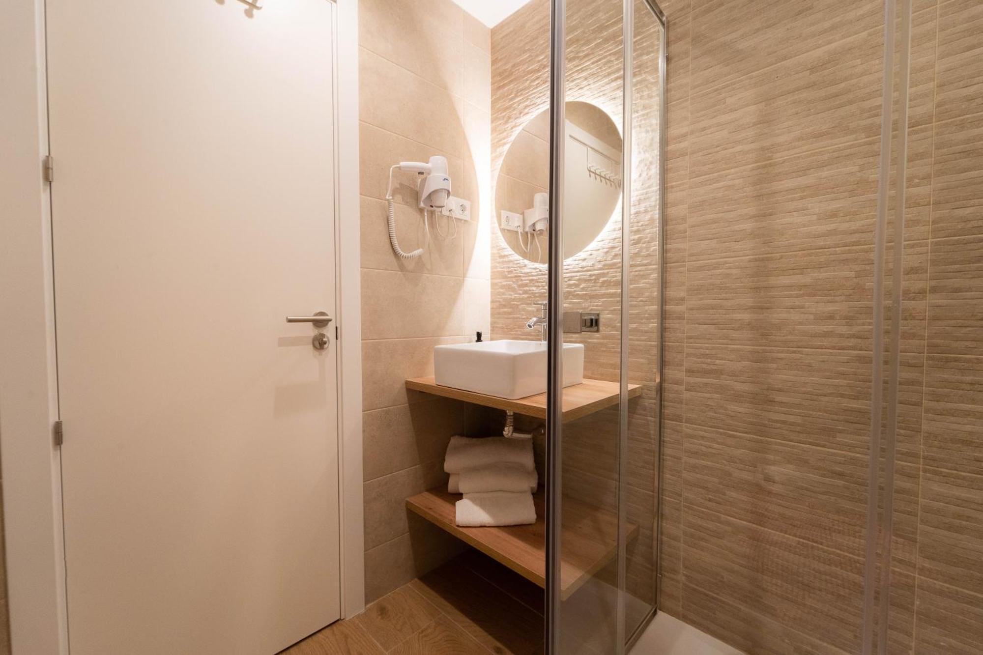 מדריד I'M Room Suites Nuevos Ministerios - Bernabeu 'Digital Access' חדר תמונה